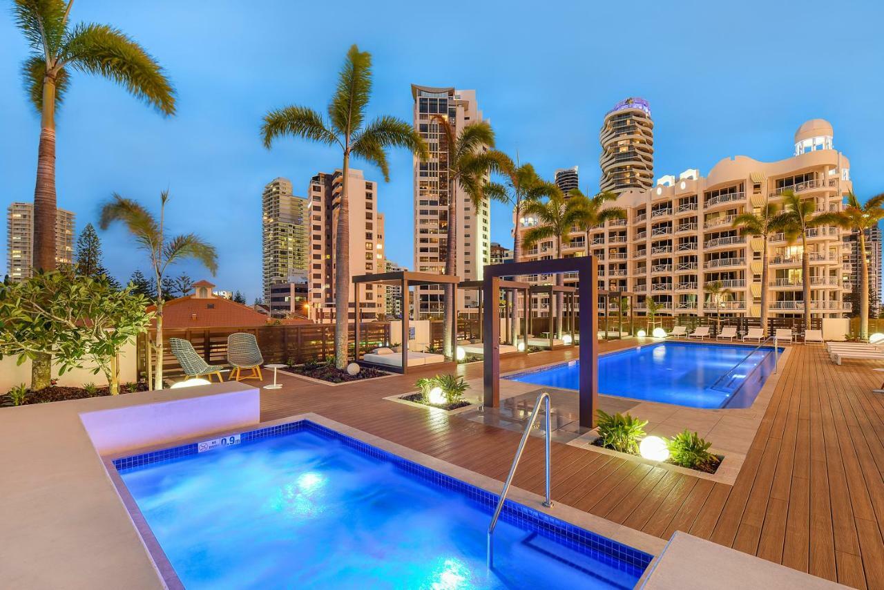 Qube Broadbeach Ocean View Apartments Gold Coast Exterior photo