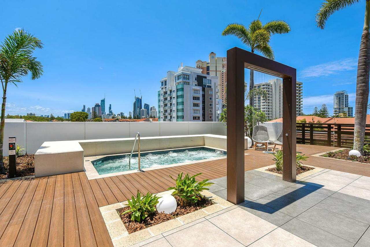 Qube Broadbeach Ocean View Apartments Gold Coast Exterior photo